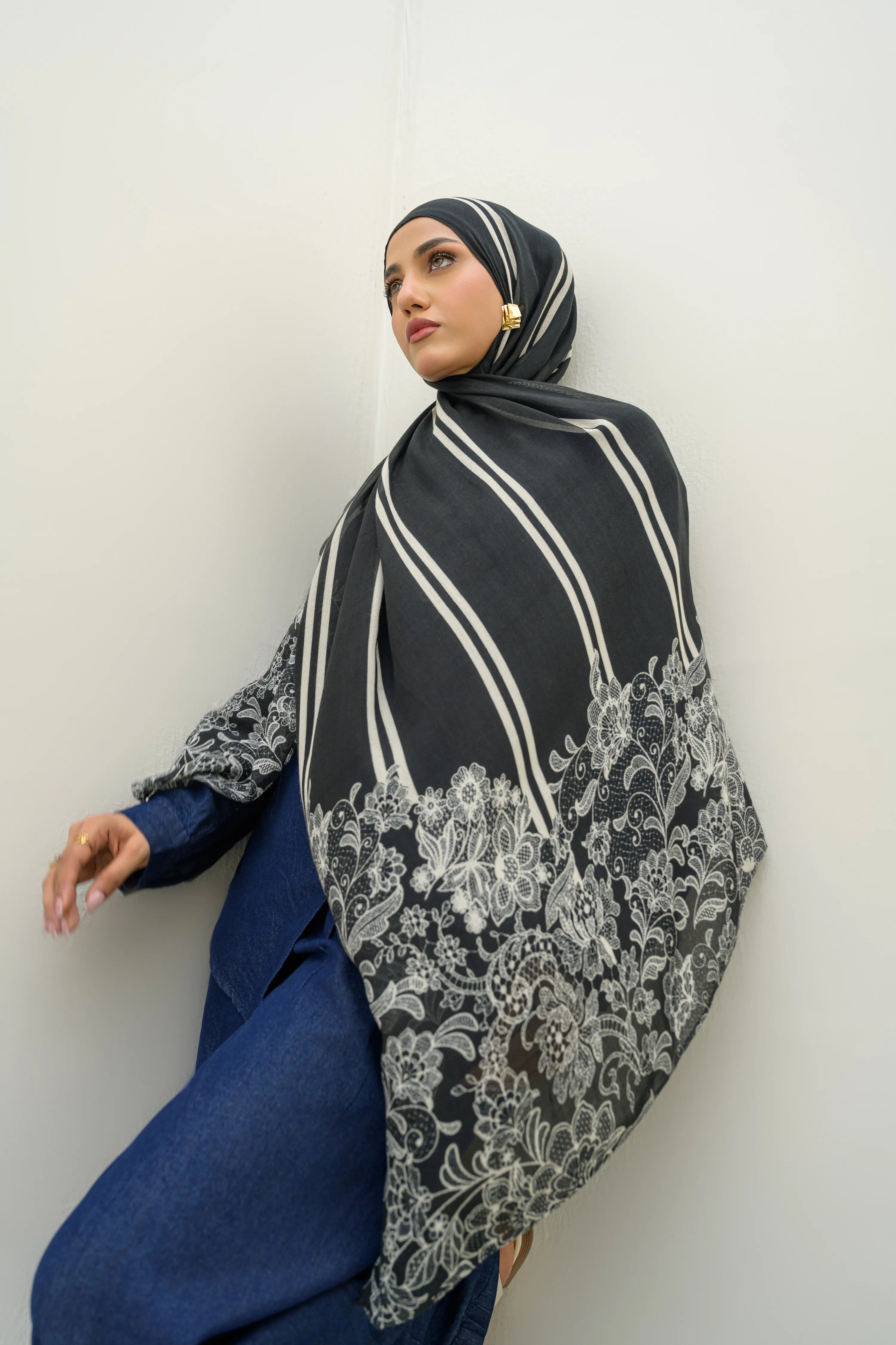 Onyx Lace