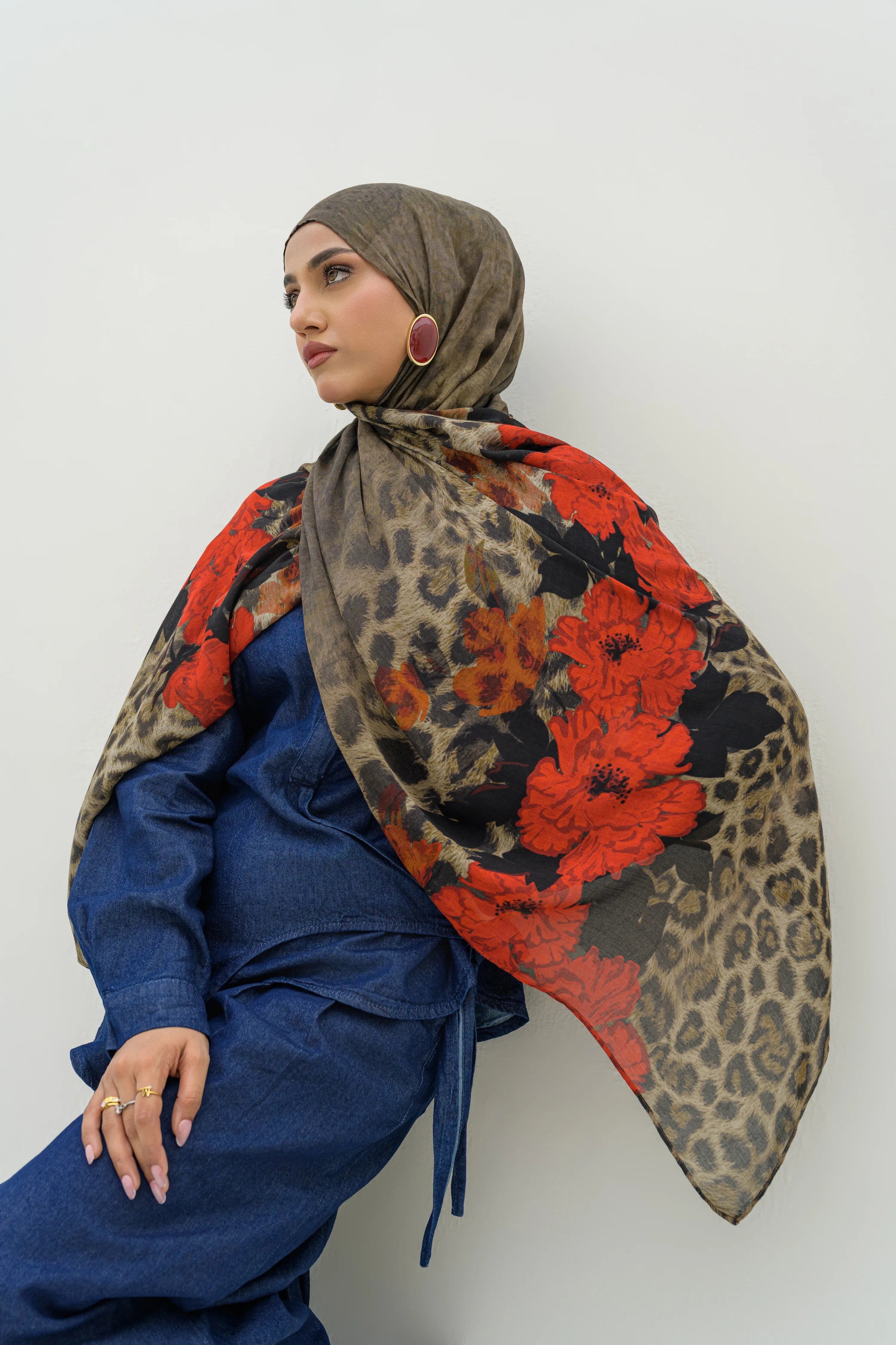 Crimson Botanica